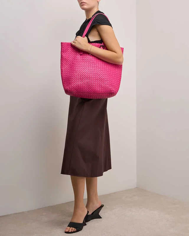 Bottega Veneta Shoulder Bag Large Lamb Fuchsia in Pink, Violet Lambskin from SACLÀB, photo 2 of 10