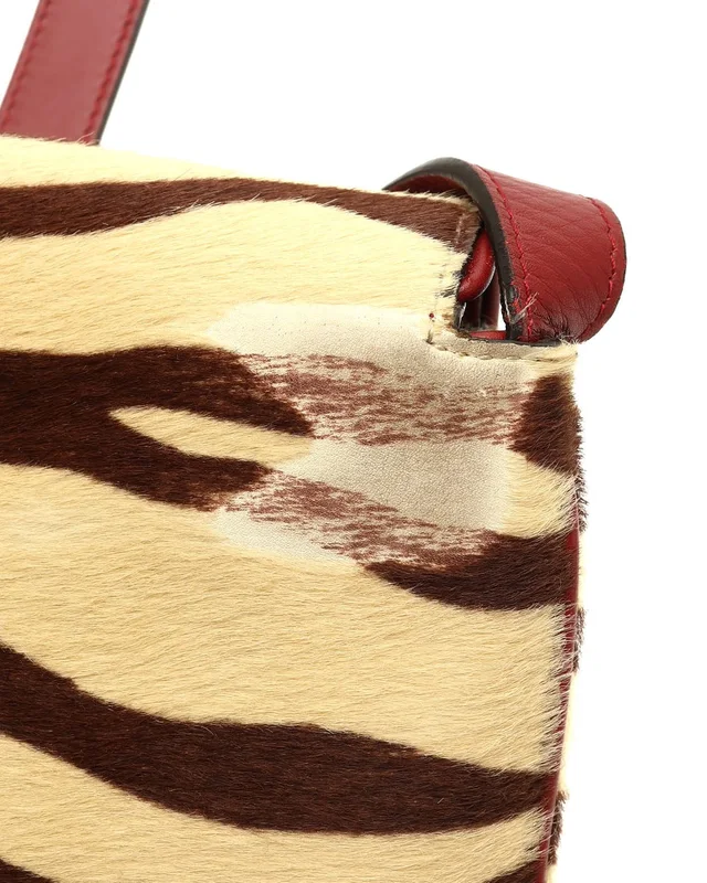 Gucci Medium Arli Zebra Ponyhair Bag in Leather from A Retro Tale, photo 7 of 10
