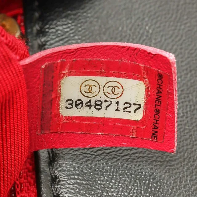 Chanel CC Square Single Flap Bag in Leather from A Retro Tale, photo 8 of 9
