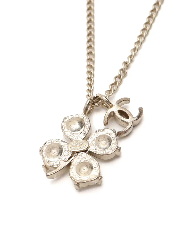 Chanel Clover Rhinestone Necklace from A Retro Tale, photo 4 of 5