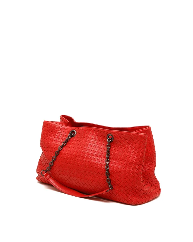 Bottega Veneta Intrecciato Dual Chain Tote Bag in Woven leather from A Retro Tale, photo 3 of 10