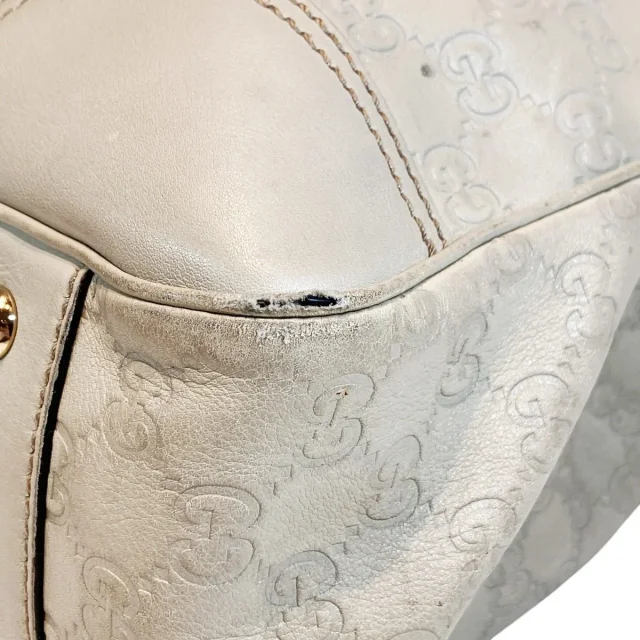 Gucci Guccissima Leather Tote Bag in Clear Leather from LuxUness, photo 5 of 9