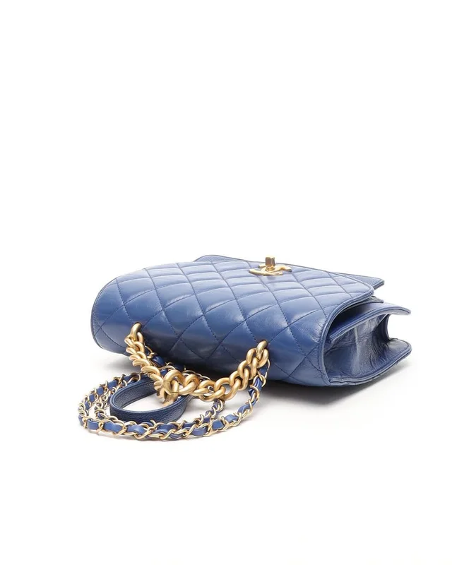 Chanel Chain Handle Flap Bag in Caviar leather from A Retro Tale, photo 5 of 11