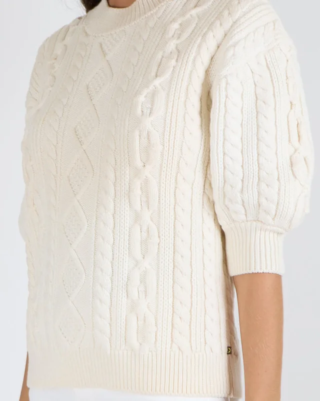 Louis Vuitton Cream 3/4 Sleeve Cable Knit Jumper Size S (UK 8) in White Wool from Sellier, photo 2 of 2