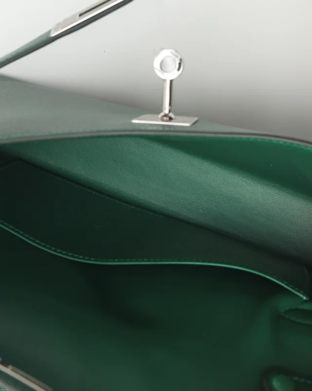 Hermès Kelly Epsom Elan Shoulder Bag in Epsom leather from A Retro Tale, photo 12 of 13