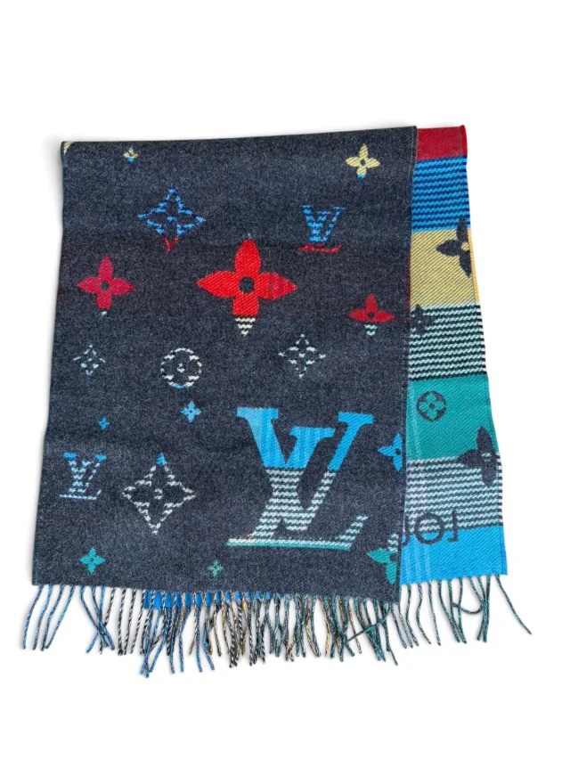 Louis Vuitton Galaxy Tartan Scarf in Wool from Season 2 Consign, photo 3 of 3