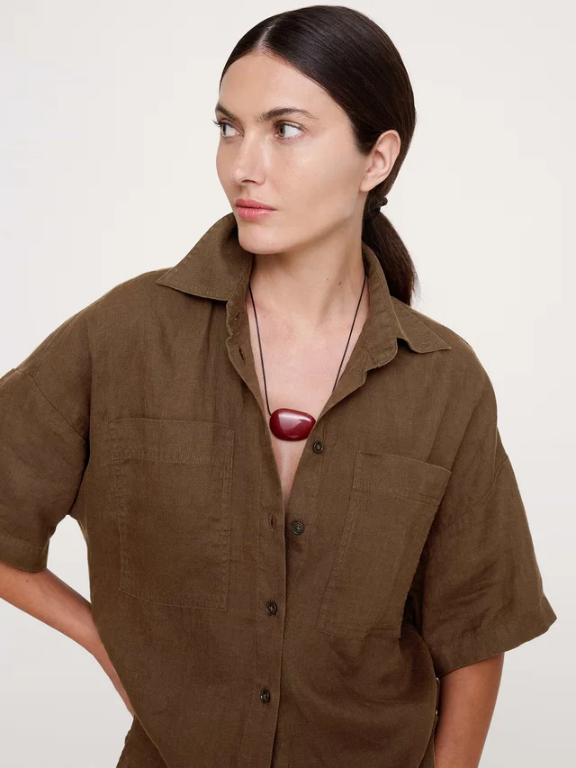 Banana Republic Linen Short-Sleeve Shirt in Reddish Brown, photo 3 of 6 from Banana Republic (Canada)