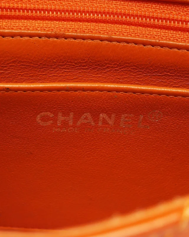 Chanel Classic Square Patent Single Flap Bag in Patent leather from A Retro Tale, photo 12 of 14