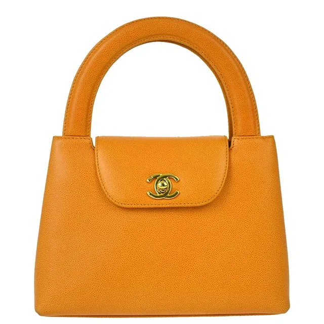 Chanel 1997-1999 Orange Caviar Handbag in Orange Caviar leather from AMORE Vintage Tokyo