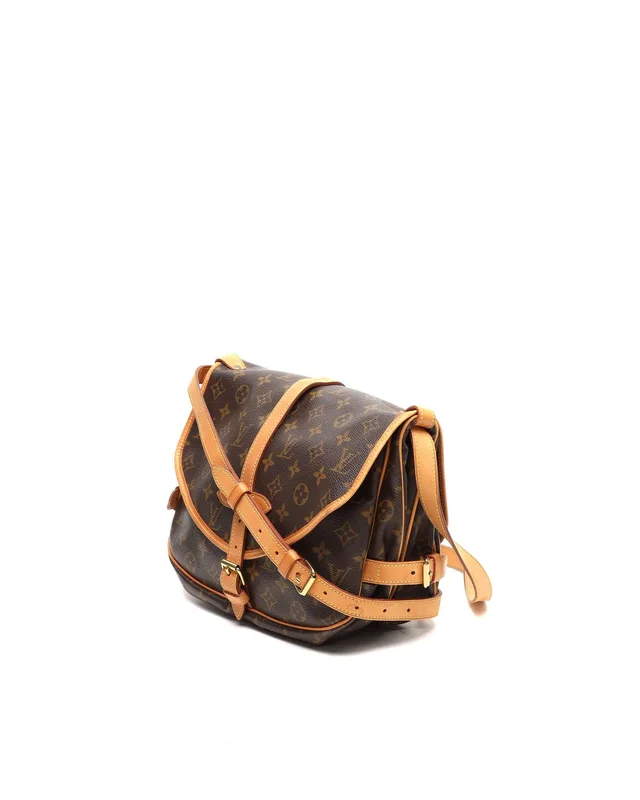 Louis Vuitton Monogram Saumur 30 Bag in Coated canvas from A Retro Tale, photo 2 of 10