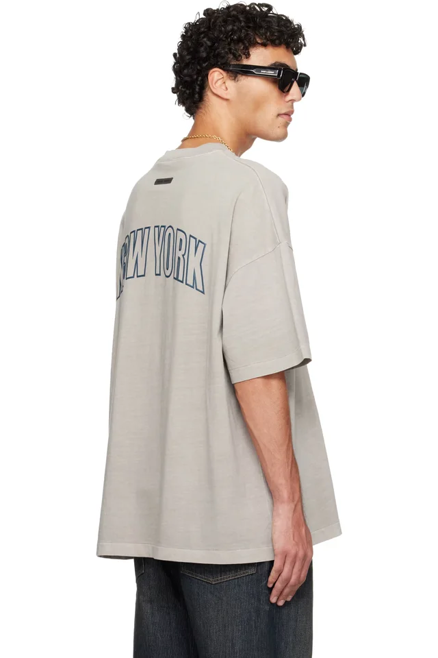 Fear of God ESSENTIALS Gray Holiday 'New York' 90s T-shirt, photo 3 of 4 from SSENSE