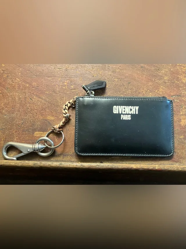 Givenchy Key Cles in black Leather from Poshmark