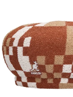 Kangol Geometric patterned flat cap in 47% Acrylic, 33% Modacrylic, 100% Nylon, photo 4 of 6 from LUISAVIAROMA