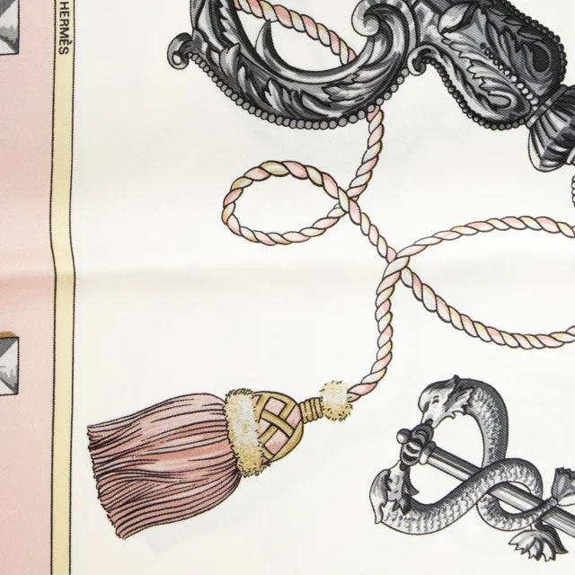 Hermès Les Cles Silk 90 Scarf in Silk from Labellov, photo 3 of 4