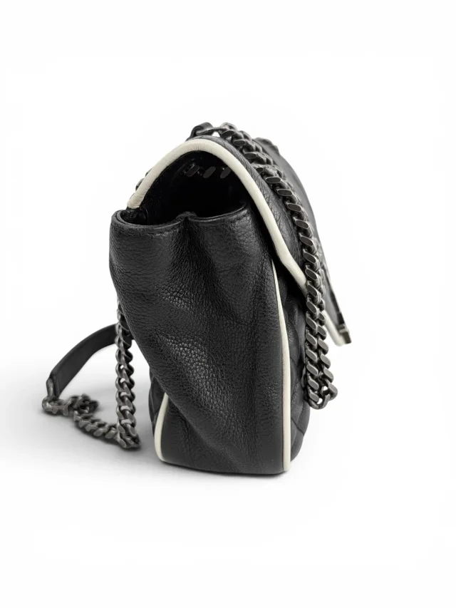 Saint Laurent Medium Monogram Triquilt Envelope Flap from Season 2 Consign, photo 2 of 10