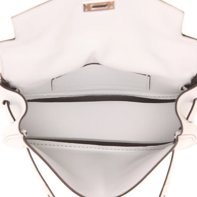 Hermès Kelly Moove shoulder bag in Grey Swift leather from Collector Square, photo 5 of 6