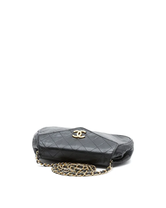 Chanel CC Flap Bag in Leather from A Retro Tale, photo 5 of 11