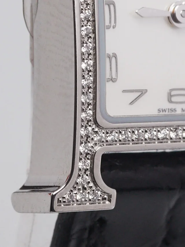 Hermès 21mm Diamond and Black Alligator H Heure Mini Model Quartz Watch-HH1.131 in Black Crocodile from Yoogis, photo 2 of 14