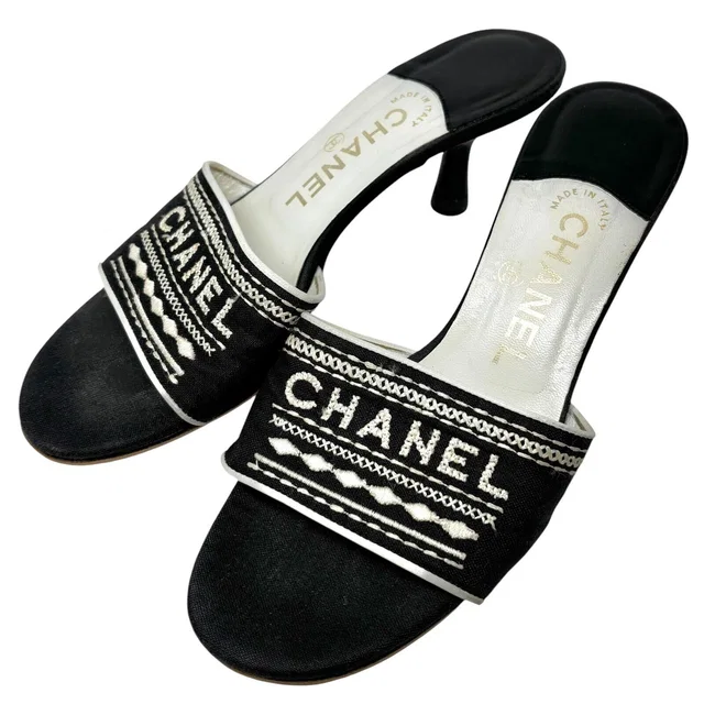 Chanel Vintage Jacquard Logo Embroidered Sandals #36.5-37 Black White Linen in Black from Luxury Promise