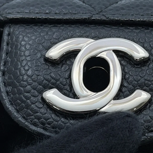 Chanel Matelasse W Flap ChainShoulder Bag BlackA01112 Caviar Leather Size 25 in Caviar leather from GALLERY RARE, photo 15 of 19