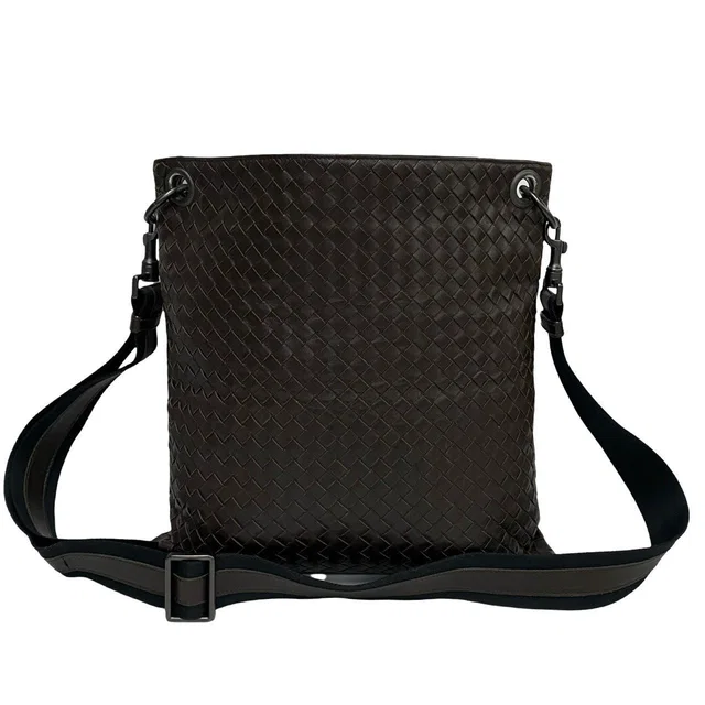 Bottega Veneta Leather Shoulder Bag in Leather from LuxUness