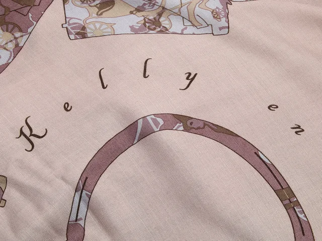 Hermès Kelly en Calèche Cashmere Silk Shawl 140cm in Silk from Ann's Fabulous Finds, photo 3 of 6