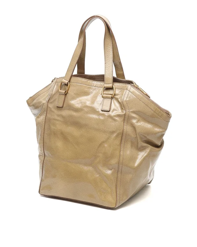 Saint Laurent Rive Gauche Patent Tote Bag in Patent leather from A Retro Tale, photo 3 of 9