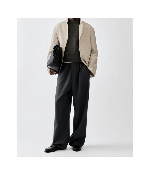 Jacquemus The Miami Pants, photo 3 of 5 from SENSER