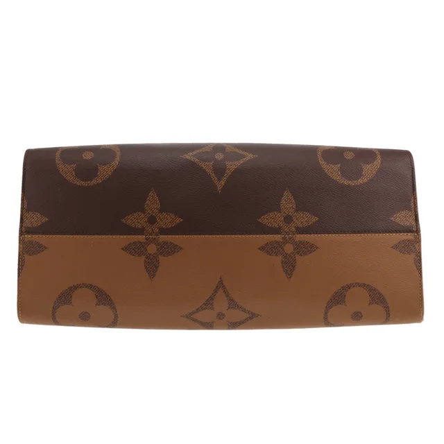 Louis Vuitton Onthego large tote bag in two-tone brown Monogram canvas in Brown Coated canvas from Collector Square, photo 3 of 5