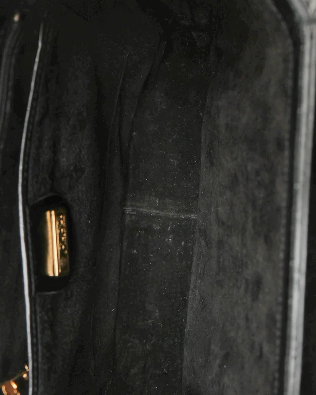 Gucci Vintage Leather Bag in Leather from A Retro Tale, photo 8 of 9