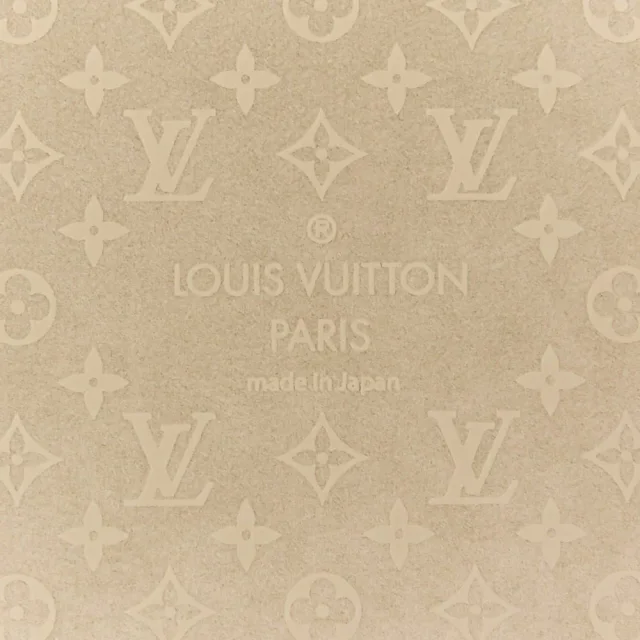 Louis Vuitton Monogram Yoga Mat Bag in Gray Canvas from LuxUness, photo 4 of 13