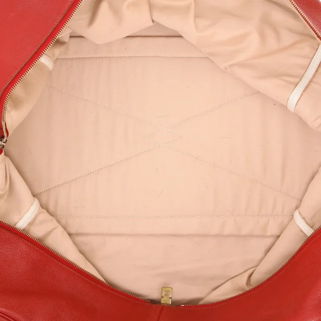 Hermès Victoria Travel Bag – Red Togo leather travel bag in Red Togo leather from Collector Square, photo 4 of 4