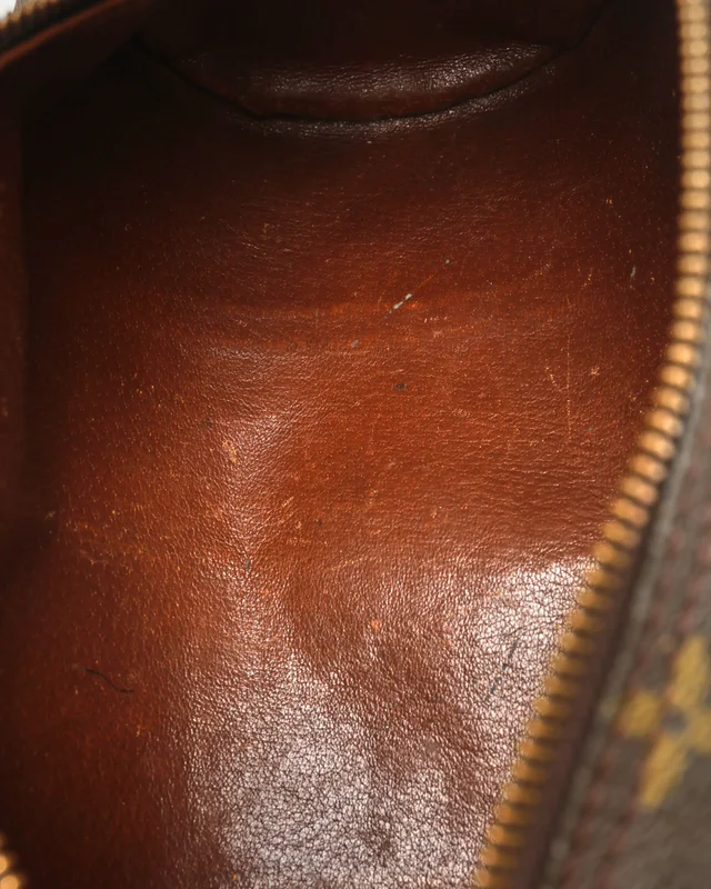 Louis Vuitton Monogram Papillon Pochette 30 Bag in Coated canvas from A Retro Tale, photo 8 of 10