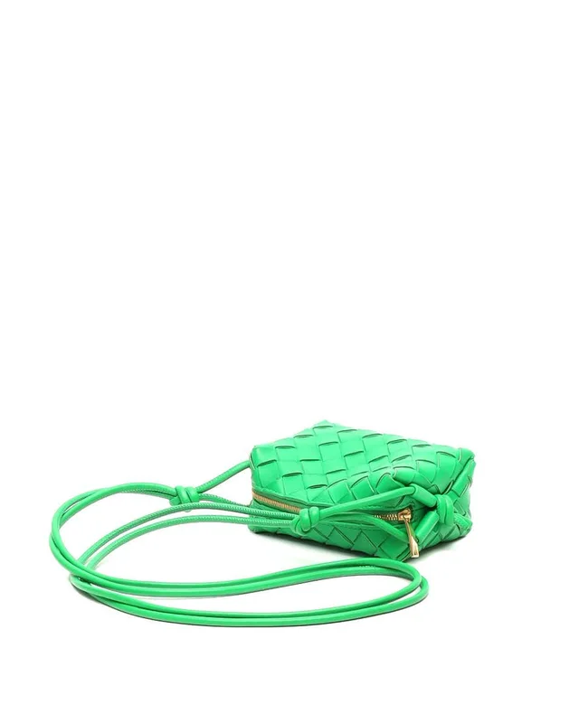 Bottega Veneta Intrecciato Candy Loop Camera Bag in Woven leather from A Retro Tale, photo 4 of 8