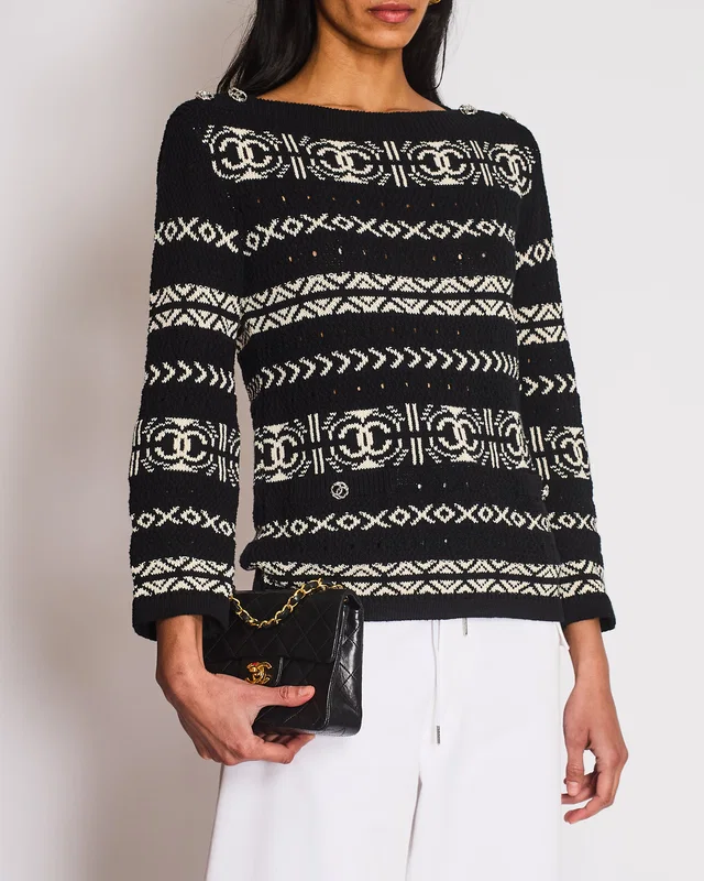 Chanel Black and White Logo Print Sweater with Silver CC logo Button Detail Size FR 36 (UK 8) in Black from Sellier