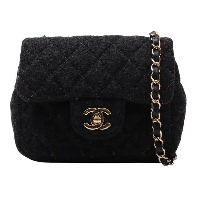 Chanel Circa 2005 Wool Matelassé Stitch CC Turn-Lock Chain Shoulder Bag Gray in Grey Wool from VINTAGE QOO TOKYO