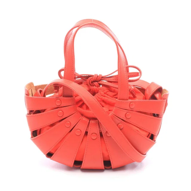 Bottega Veneta The Shell Small Leather 2way Bag in Leather from LuxUness