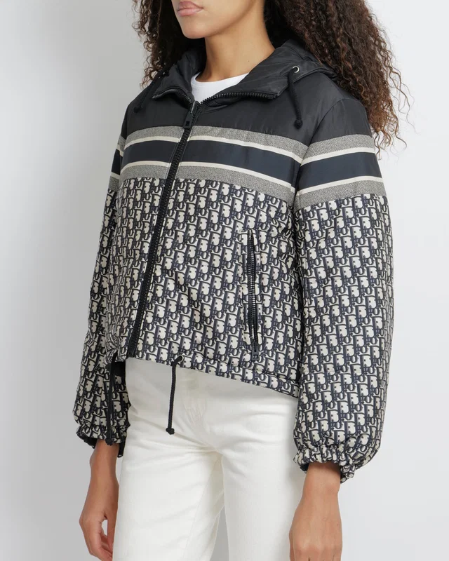 Dior Navy and Ecru Cropped Reversible Puffer Jacket with Oblique Logo Pattern and Back Logo Size XS… in Navy from Sellier