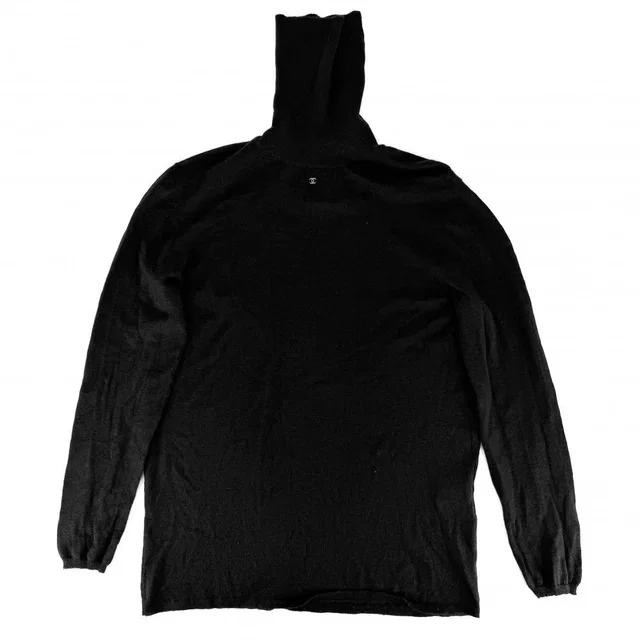Chanel Knit CC Logo Turtleneck Top Lightweight Sweater 42 Black Cashmere Fall in Black Cashmere from The Reluxe