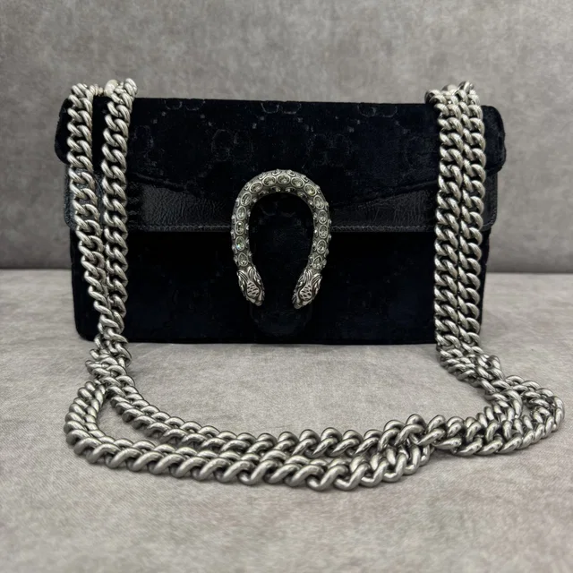Gucci Dionysus Velvet Shoulder Bag in embossed leather, Metal, Suede from Reowned