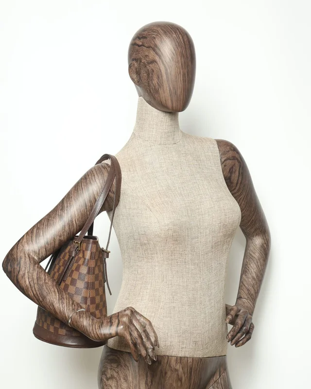Louis Vuitton Damier Ebene Marais Bucket Bag in Brown Canvas from A Retro Tale, photo 9 of 9