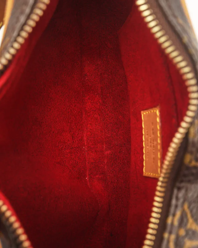 Louis Vuitton Monogram Croissant PM Bag from A Retro Tale, photo 8 of 9