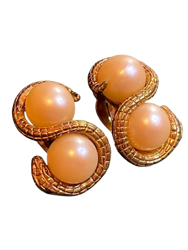 Givenchy Vintage Faux Pearl Gold-Tone Snake Clip On Earrings in gold Woven leather from Poshmark