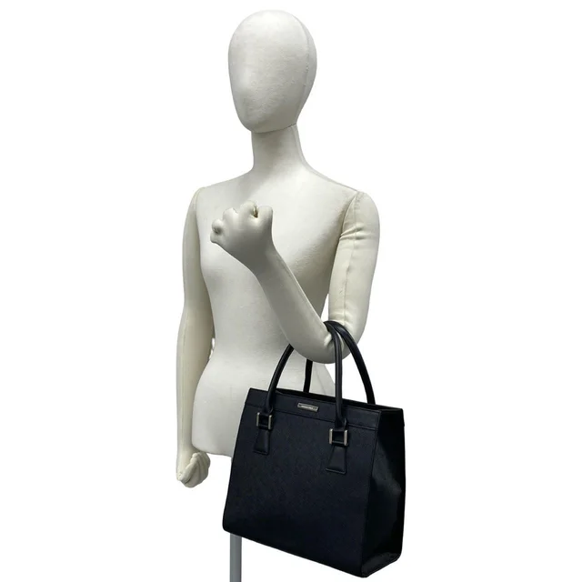 Burberry Leather Handbag in Leather from LuxUness, photo 2 of 2