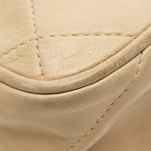 Chanel CC Tassel Camera Bag in Leather from A Retro Tale, photo 6 of 11