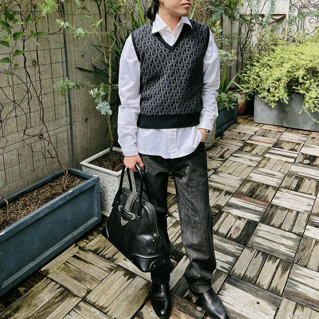 Dior Trotter Pattern Knitted Vest Black/Gray in Black Wool from VINTAGE QOO TOKYO