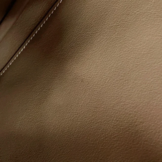 Hermès Bolide Etoupe Taurillon Clemence Size 31 in Taupe Clemence leather from GALLERY RARE, photo 9 of 15