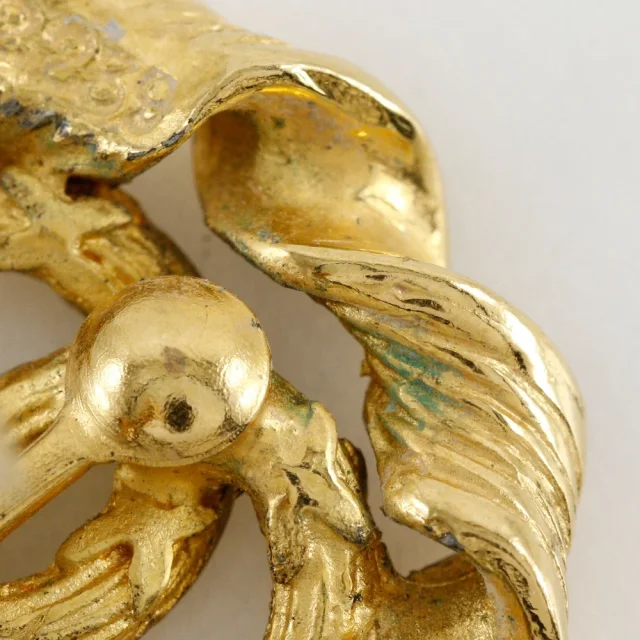 Chanel Round Coco Mark Earrings Vintage in Blue Gold-plated metal from LuxUness, photo 7 of 10