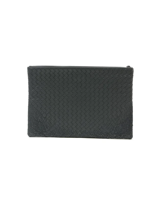 Bottega Veneta Intrecciato Clutch Bag in Woven leather from A Retro Tale, photo 2 of 4