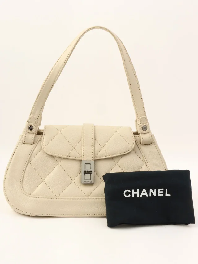 Chanel Circa 2005 Caviar Skin 2.55 Shoulder Bag, Beige in Beige Caviar leather from VINTAGE QOO TOKYO, photo 12 of 12